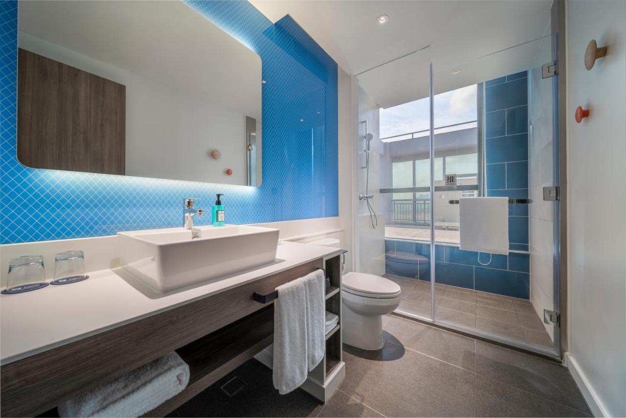 Holiday Inn Express Zhuhai Gongbei By Ihg Esterno foto