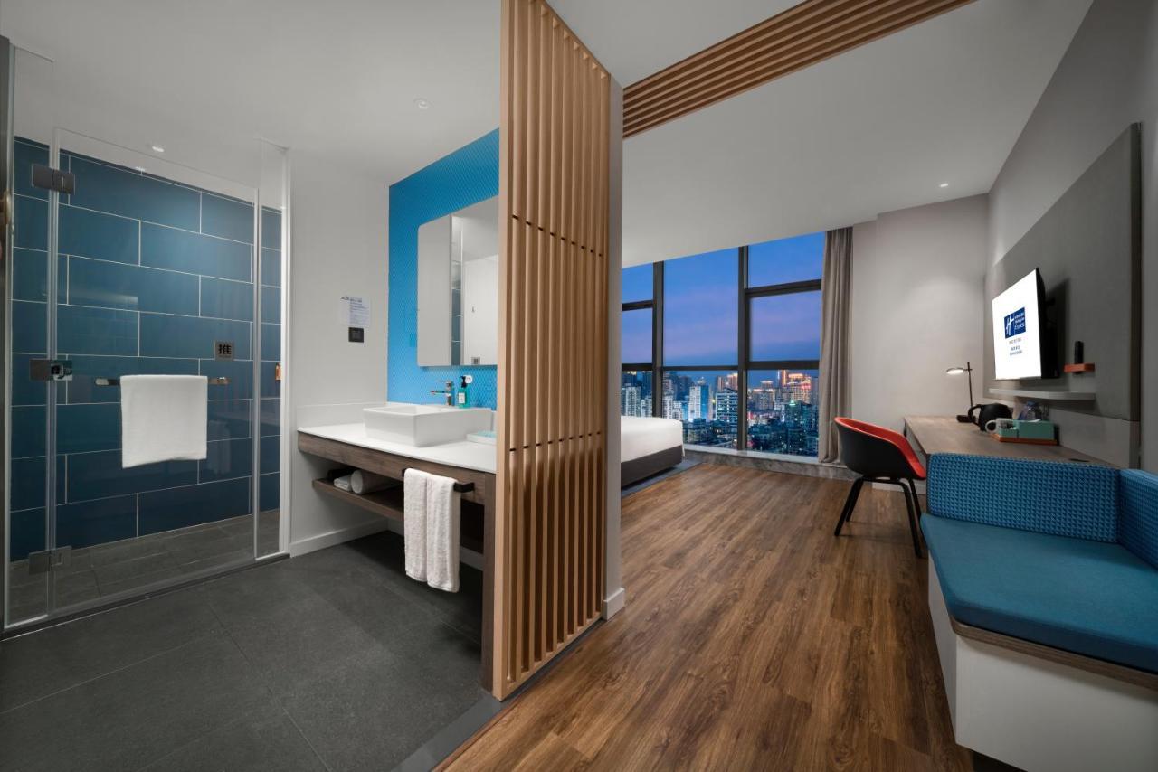 Holiday Inn Express Zhuhai Gongbei By Ihg Esterno foto