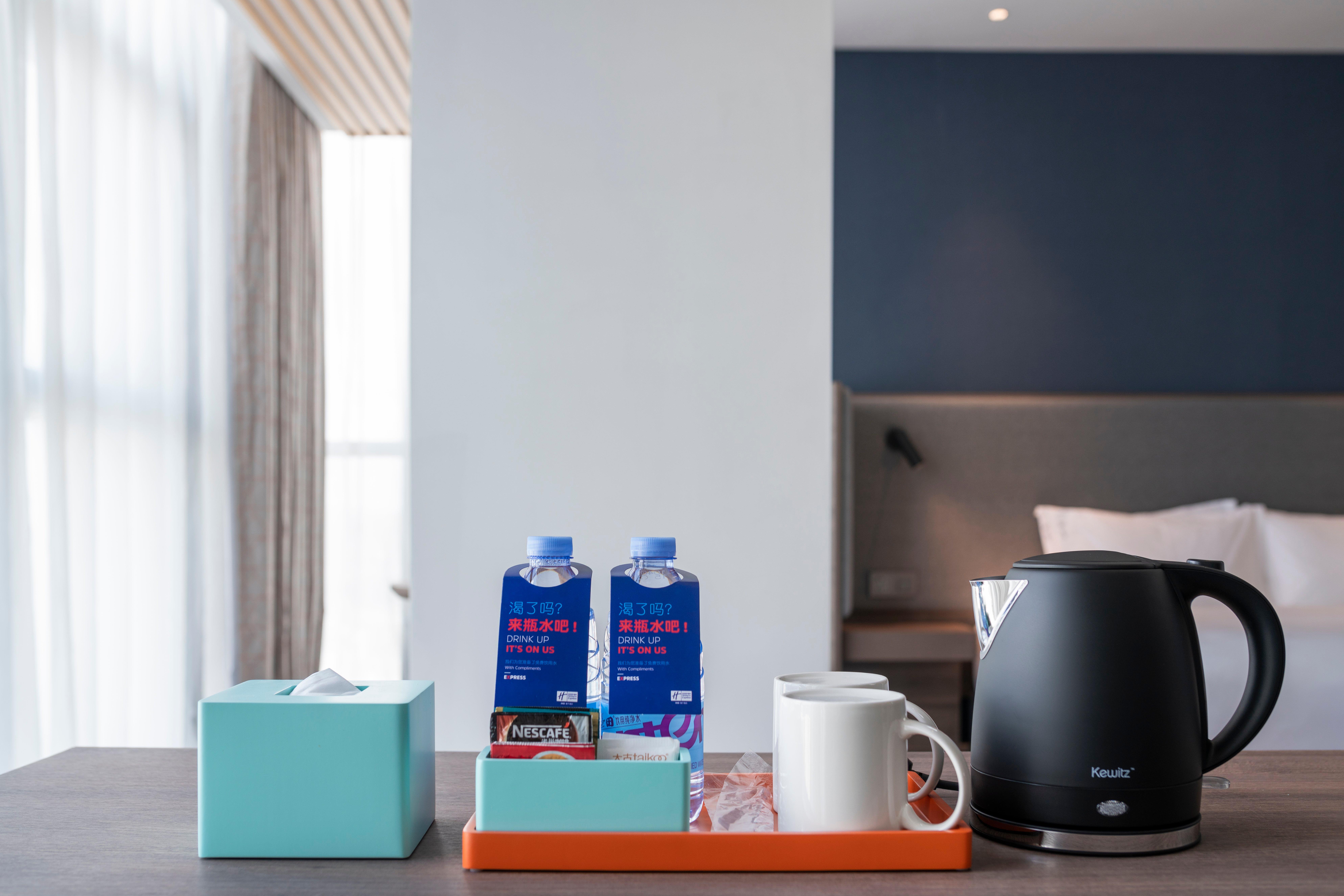 Holiday Inn Express Zhuhai Gongbei By Ihg Esterno foto