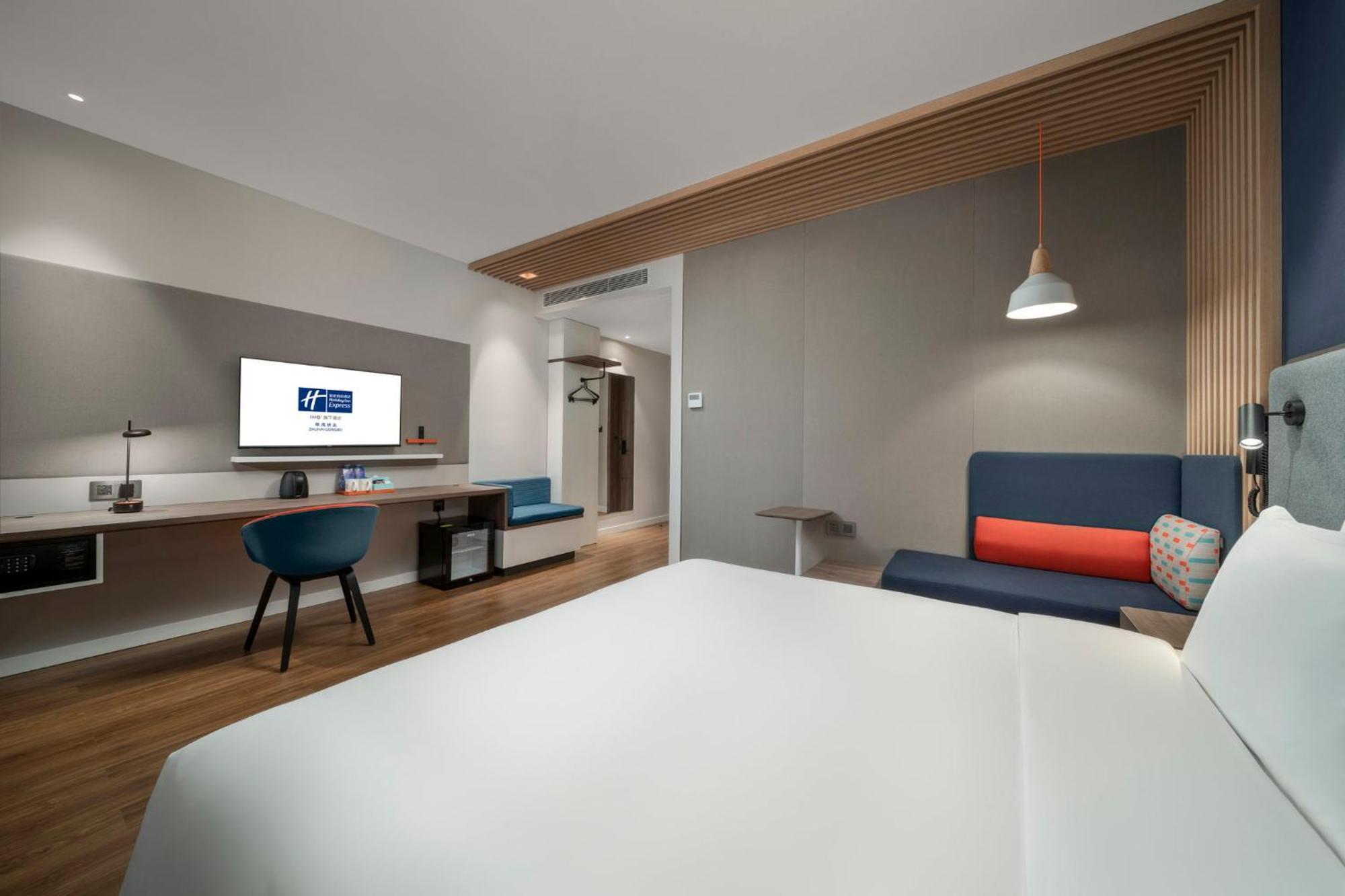 Holiday Inn Express Zhuhai Gongbei By Ihg Esterno foto